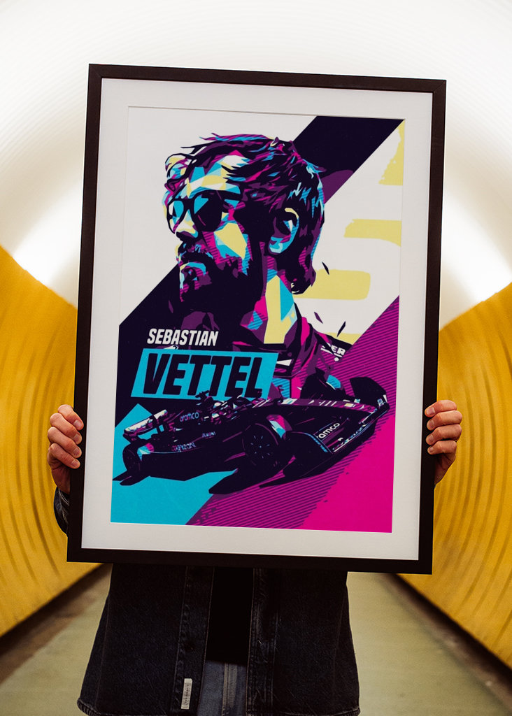 Racing Sebastian Vettel