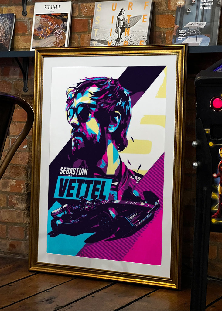 Racing Sebastian Vettel