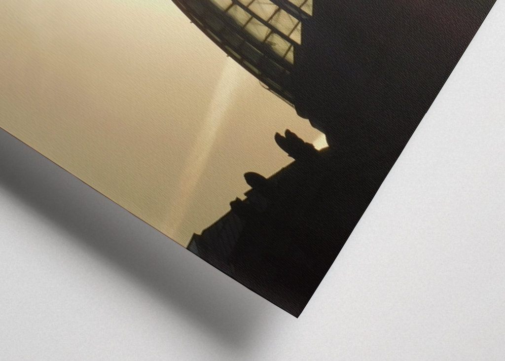 angelo sospeso con aura 