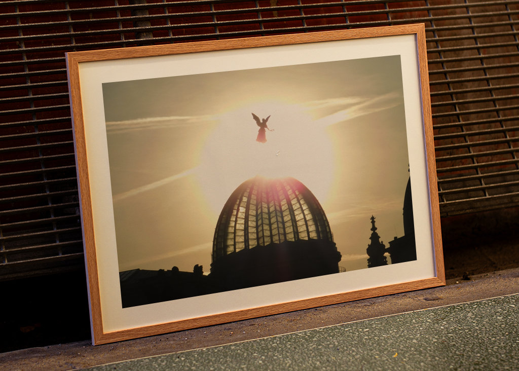 angelo sospeso con aura 