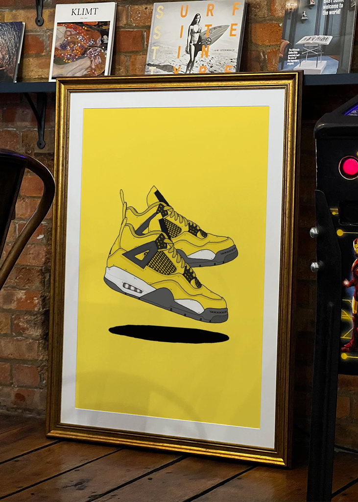 retros yellow fly