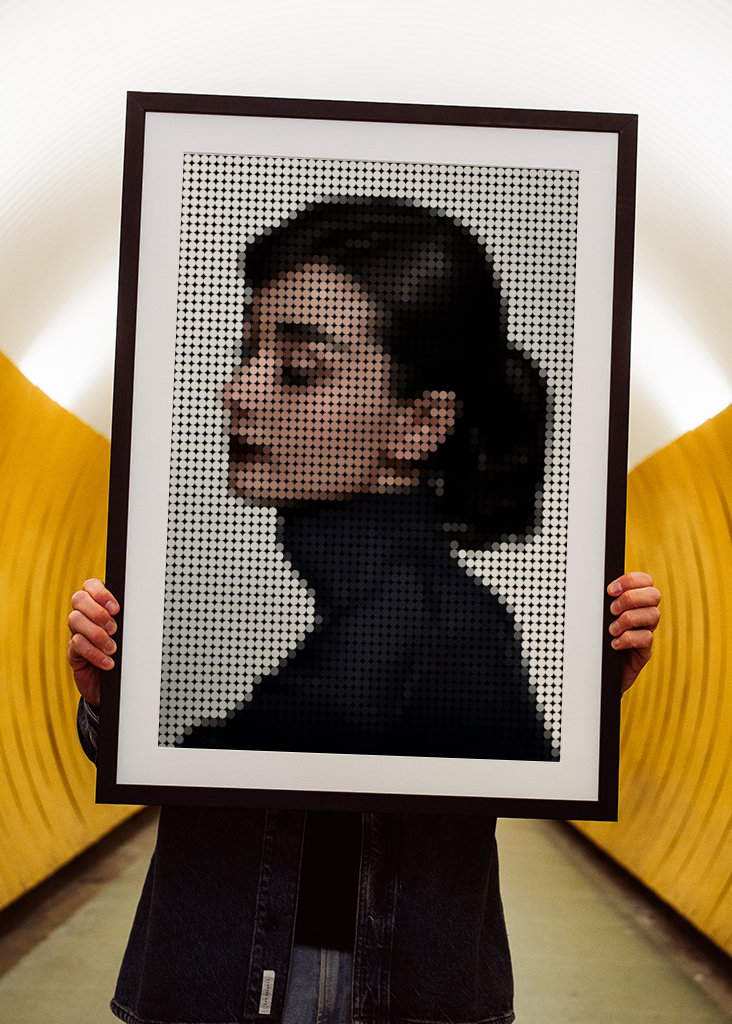 Audrey Hepburn in Style Dots