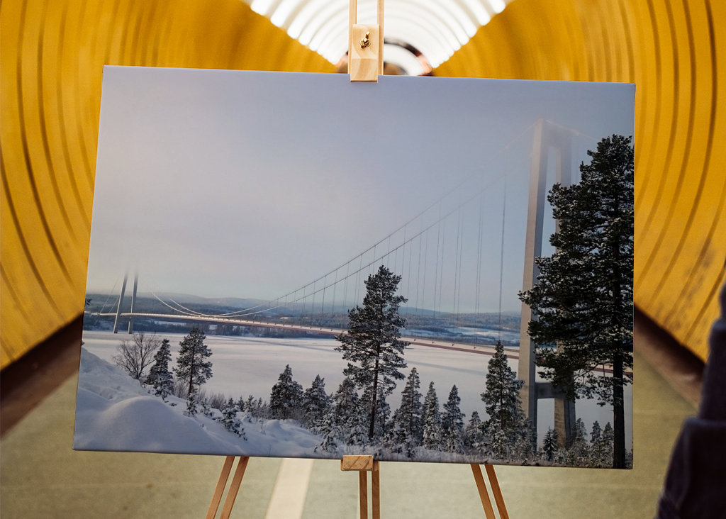 MOST HIGH COAST BRIDGE V ZIMNÍ MLZE