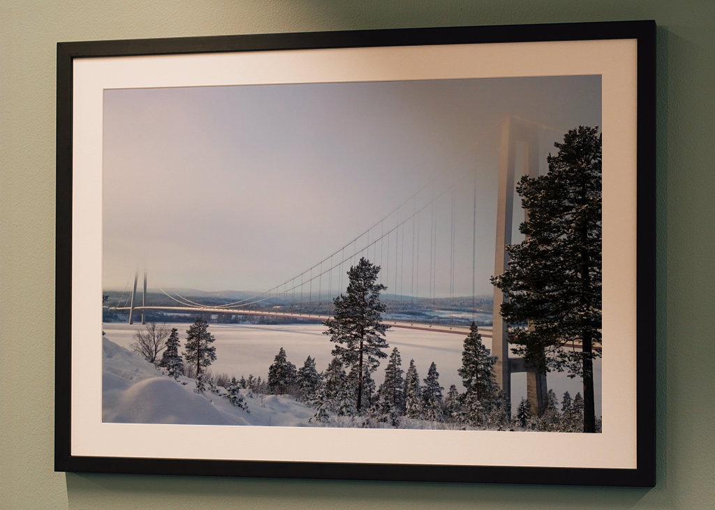 MOST HIGH COAST BRIDGE V ZIMNÍ MLZE