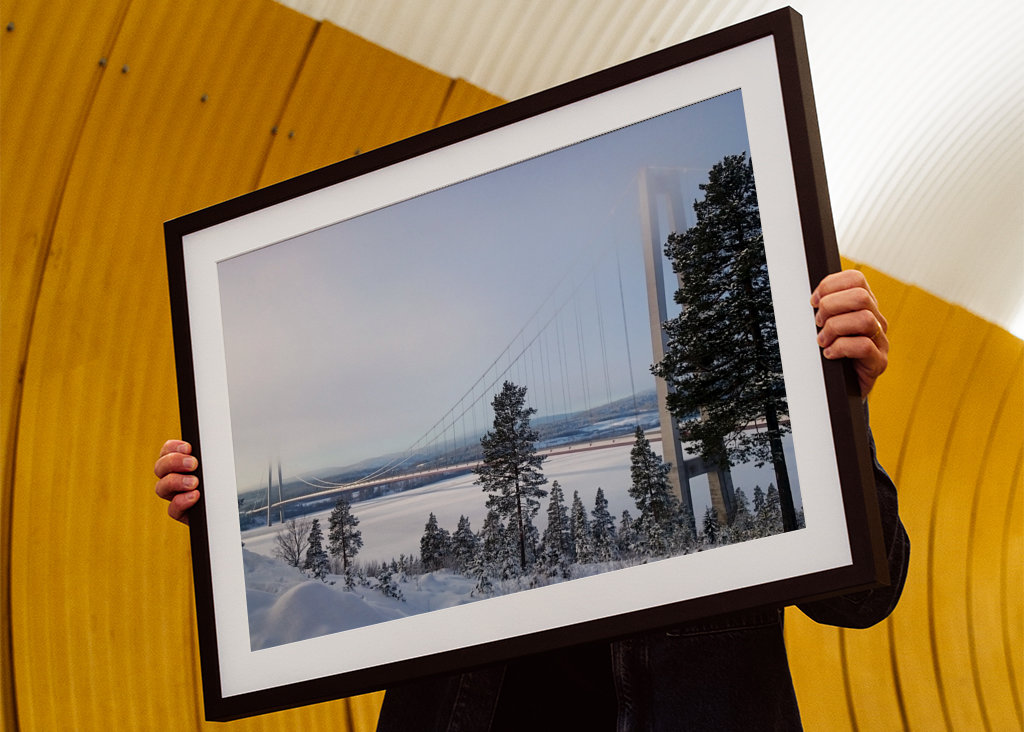 MOST HIGH COAST BRIDGE V ZIMNÍ MLZE