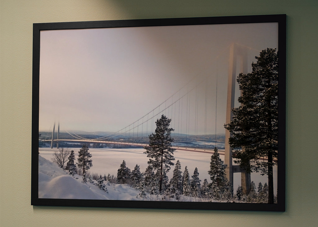 MOST HIGH COAST BRIDGE V ZIMNÍ MLZE