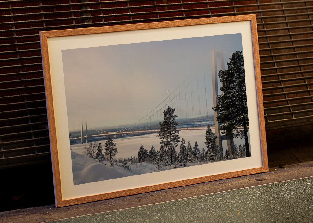 MOST HIGH COAST BRIDGE V ZIMNÍ MLZE