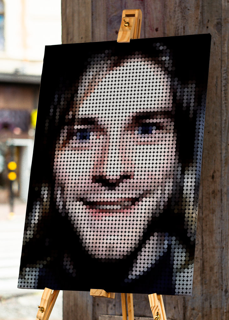 Kurt Cobain smile in Style Dot