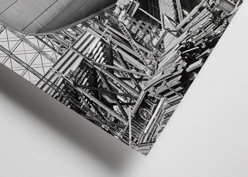 RMS Titanic in Arrol Gantry