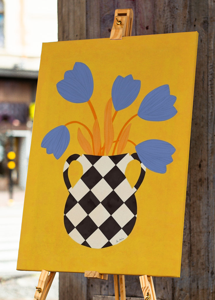 Checkered vase with tulips