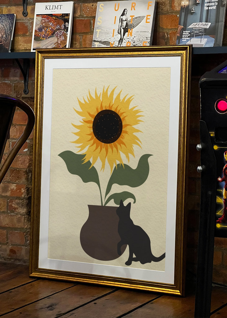 Cat and sunflower pot