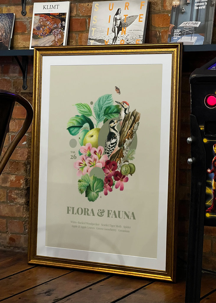 Flora & Fauna with Woodpecker