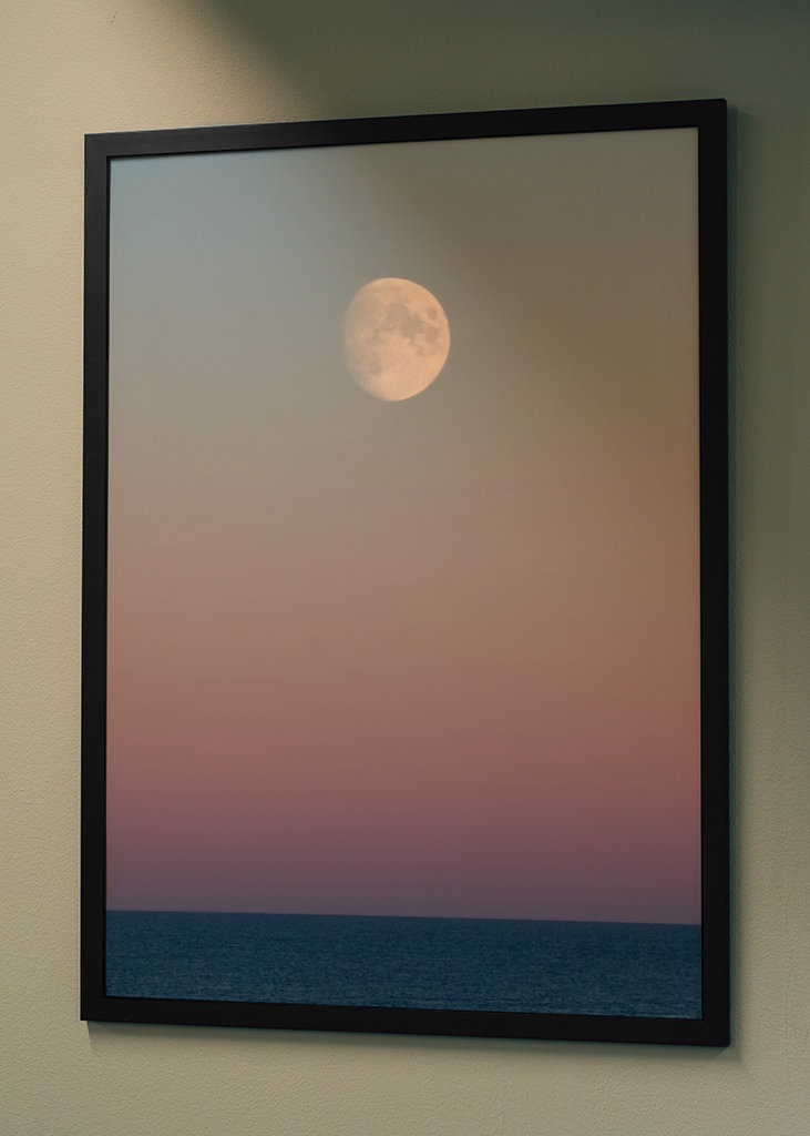 Månen över havets horisont