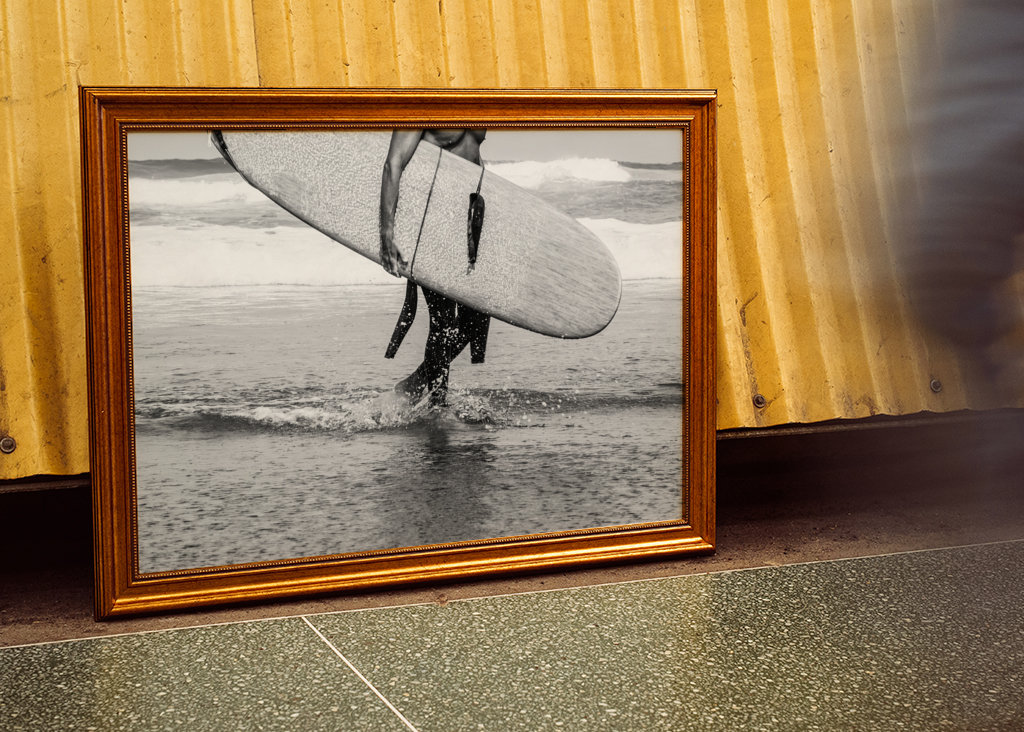 Surfer Black & White Vibes 4