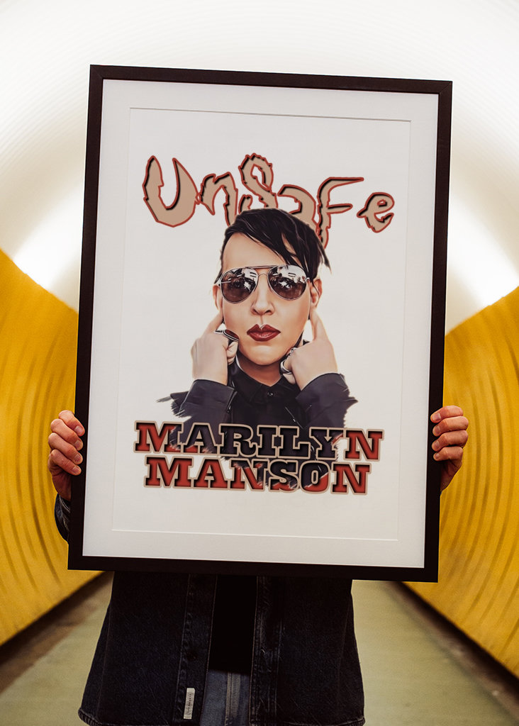 Muzikant Marilyn Manson posters & art prints door VIOLATE - Printler