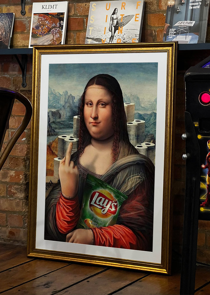 fat mona finger