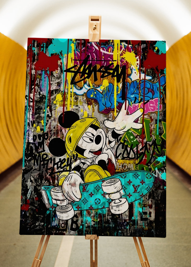 Pop Art Mickey Mouse Skater 