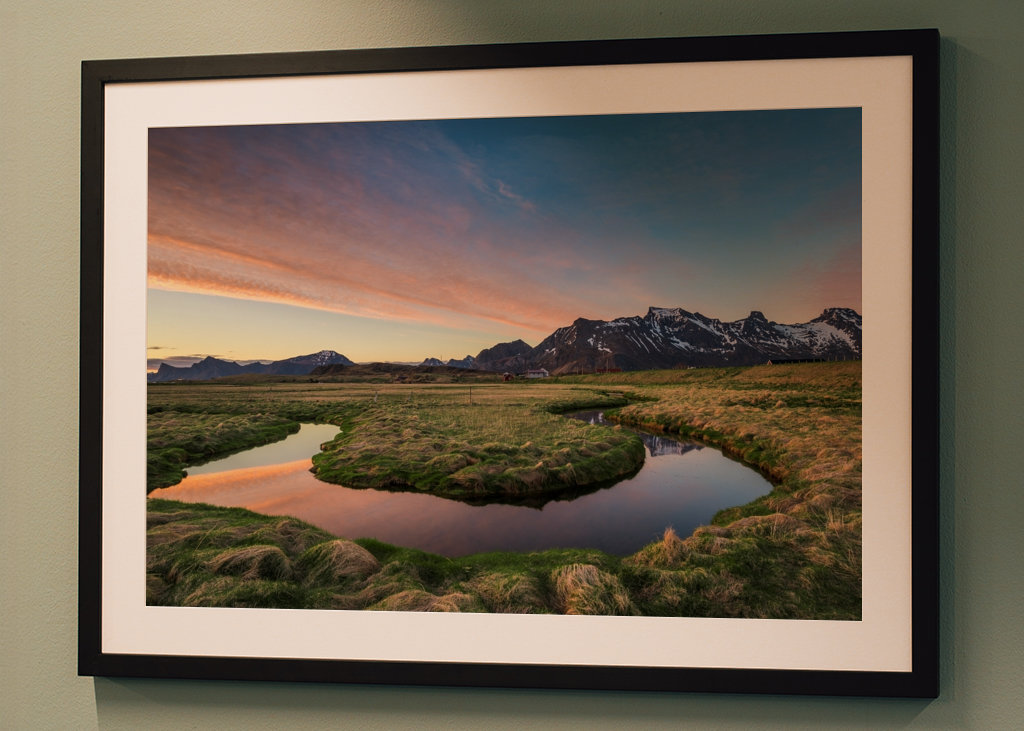 Sole di mezzanotte delle Lofoten