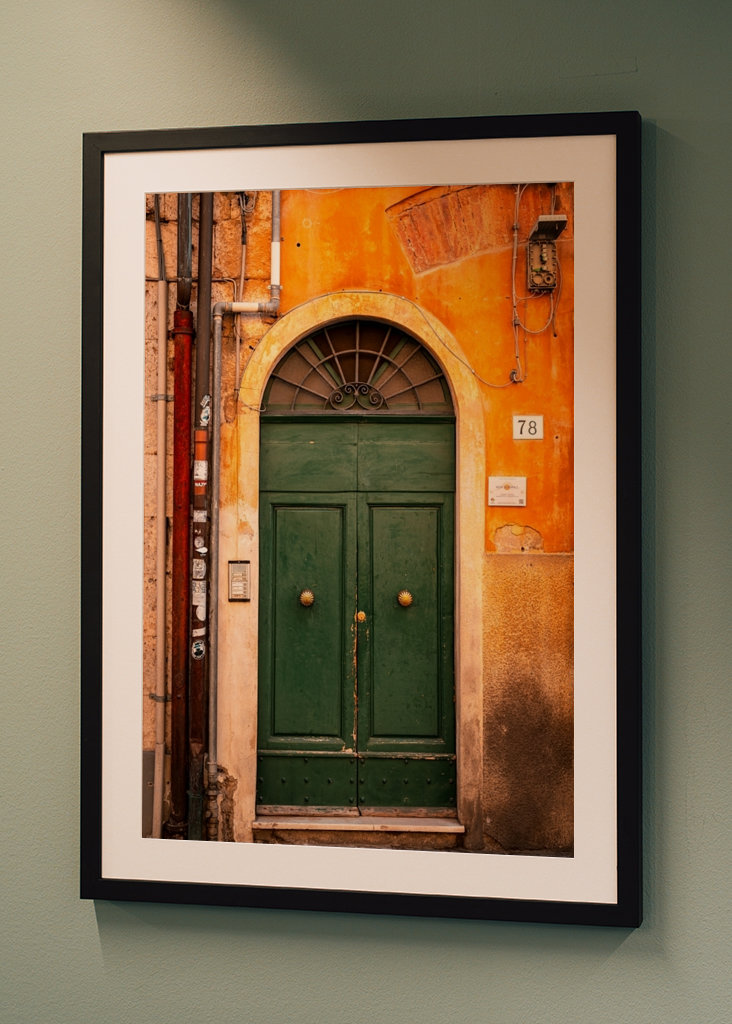 The green door - Italy