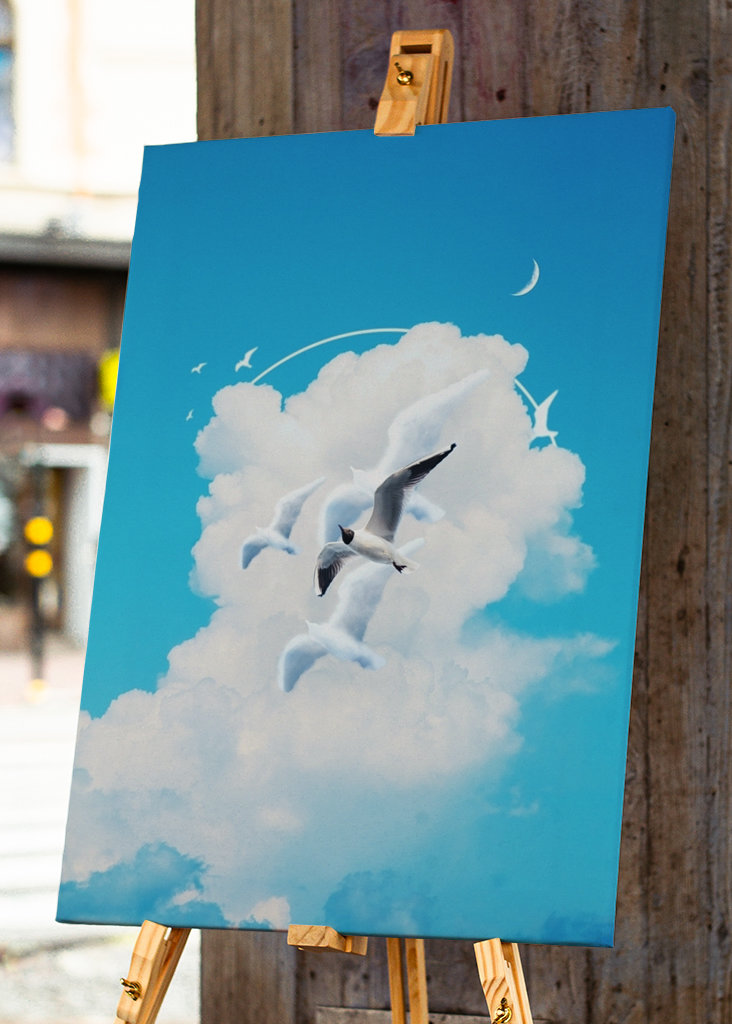 Lennä vapaita lintuja pilvi