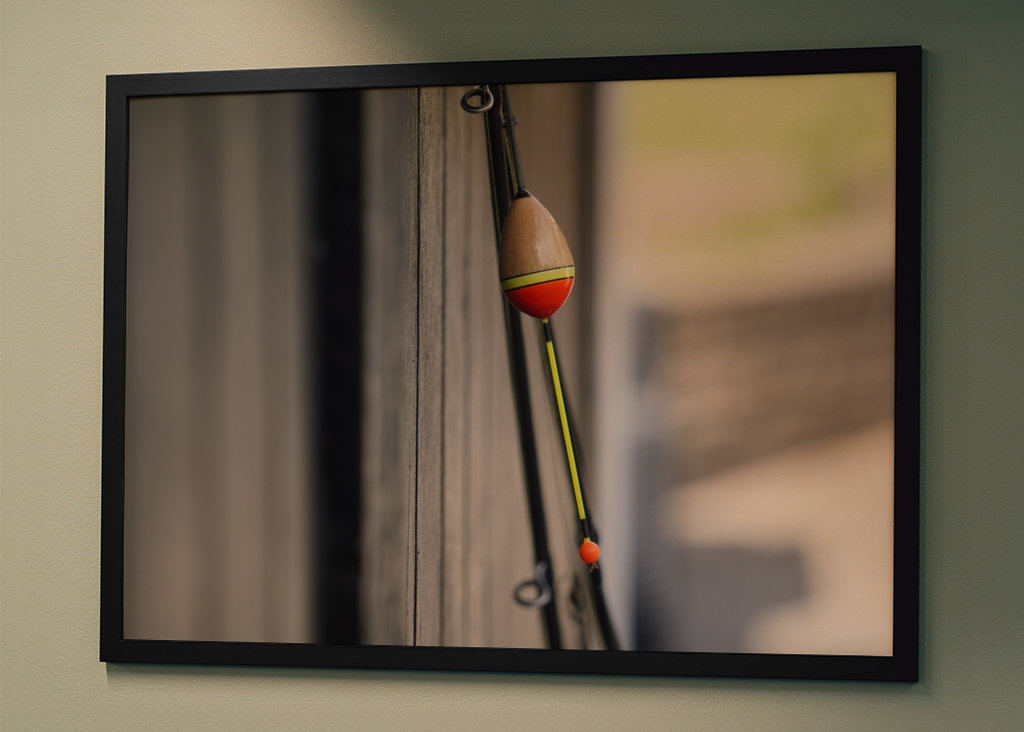 Angel an einer Fischerhütte