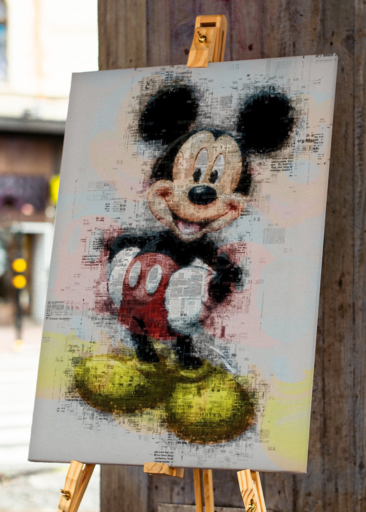 Mickey Newspaper