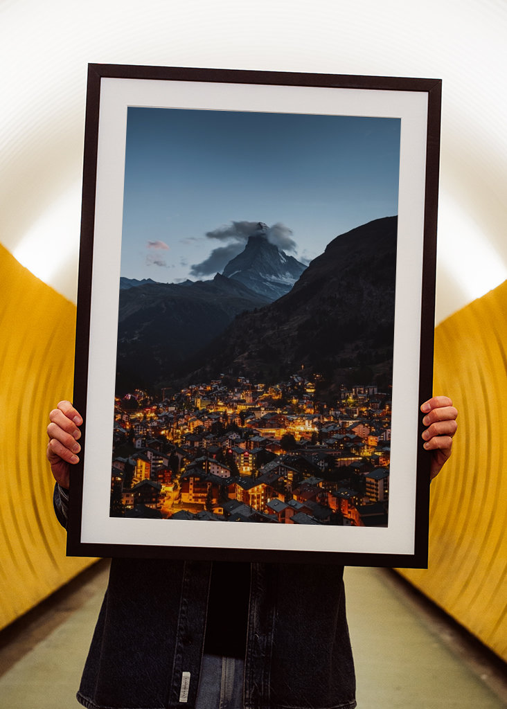 Zermatt s Matterhornem v noci