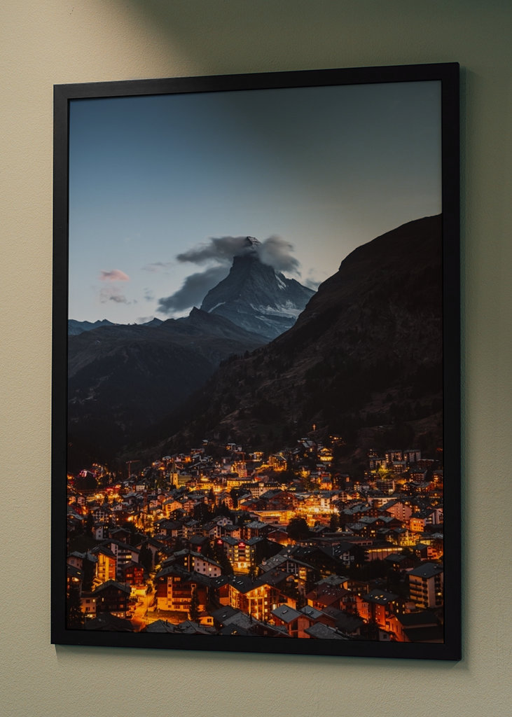 Zermatt s Matterhornem v noci