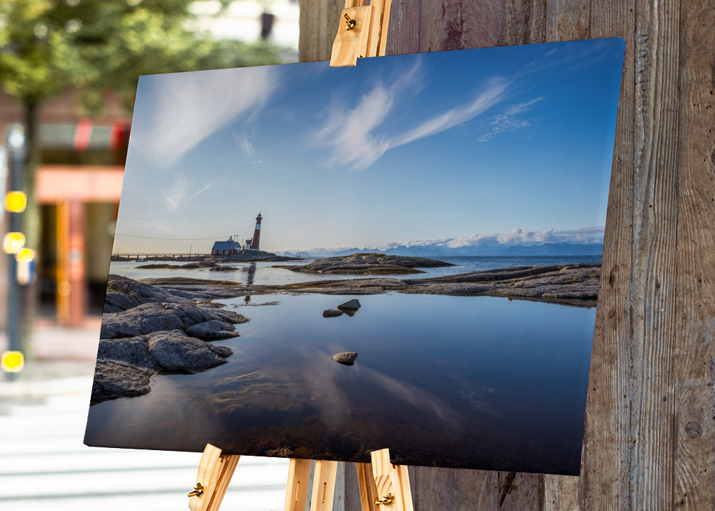 Lighthouse in before sunset
