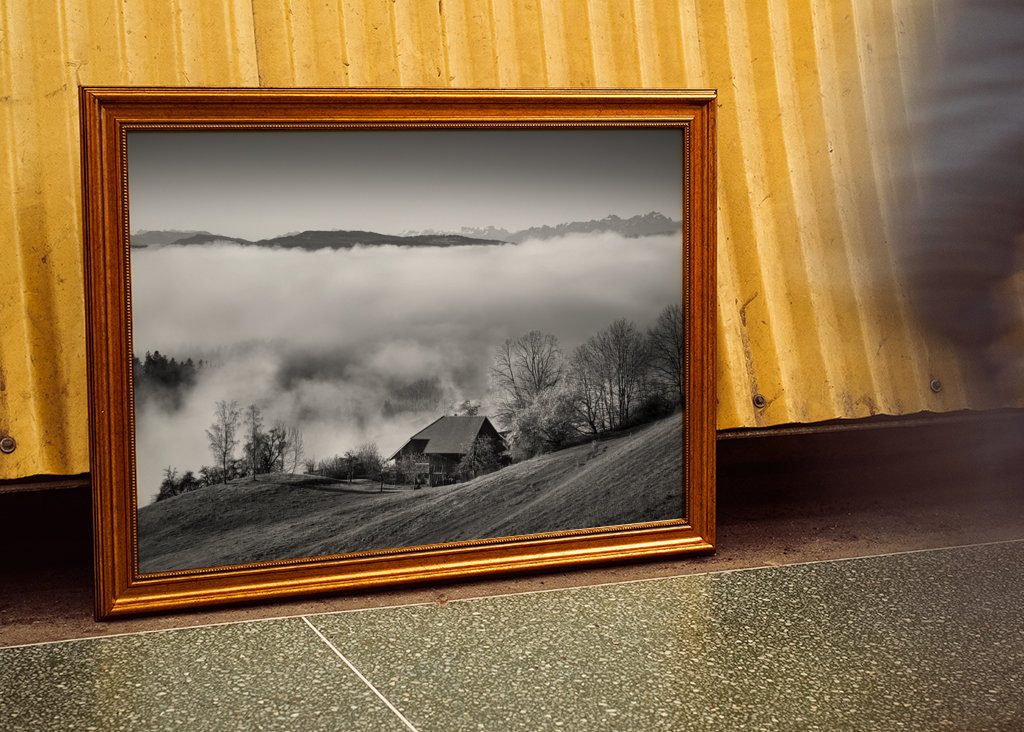 Mistig landschap in de Allgäu