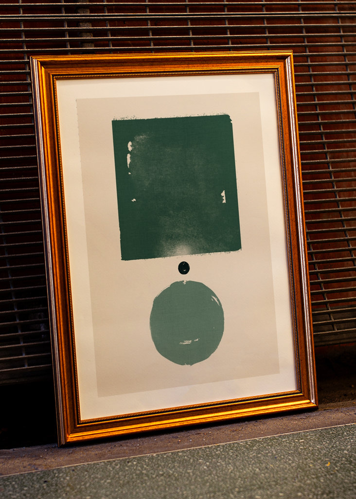 Minimalistischer Smaragdgrüner Junge