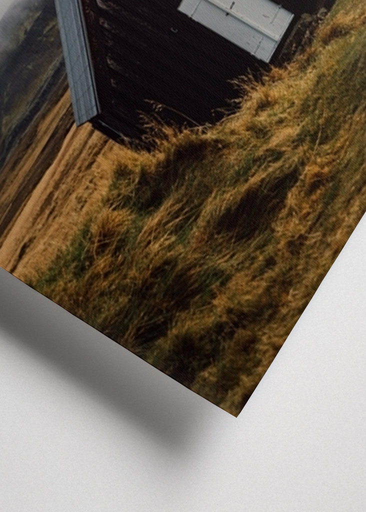 Piccola chiesa nera Islanda