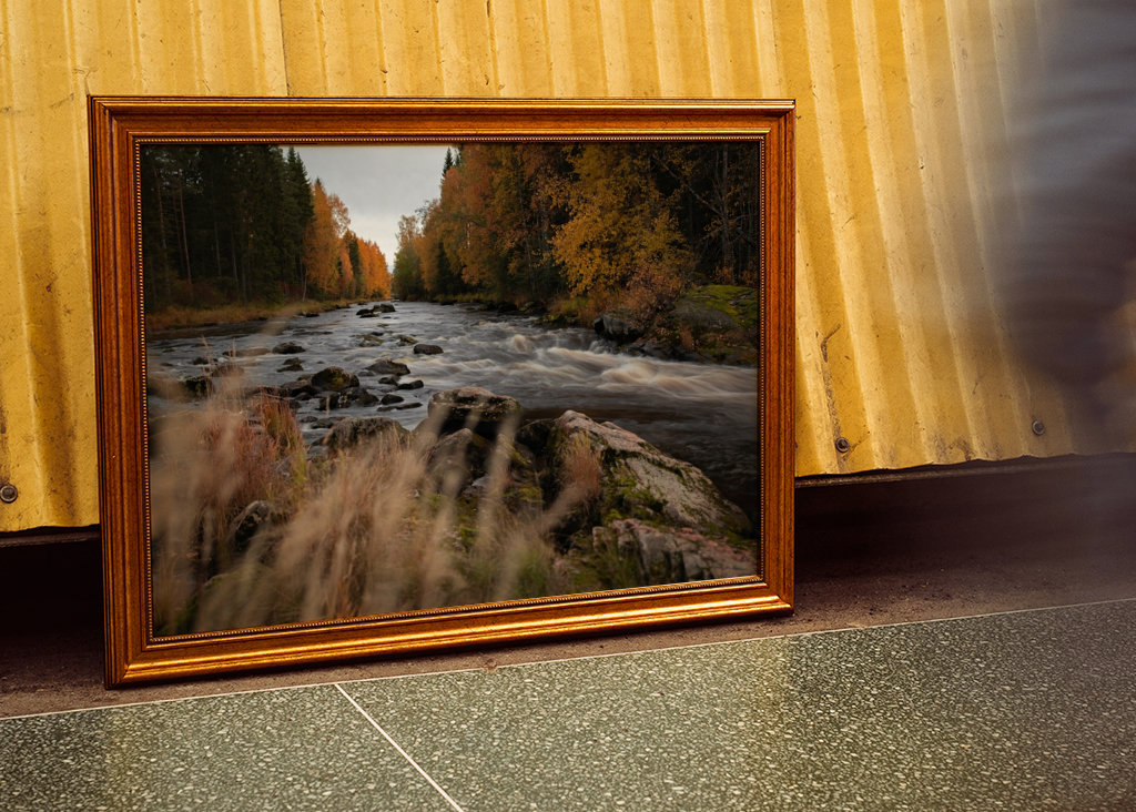 Herbst und Stromschnellen