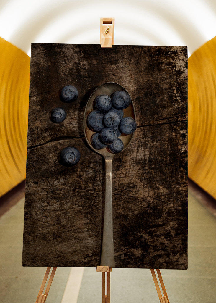 Spoon & Blueberries 1800