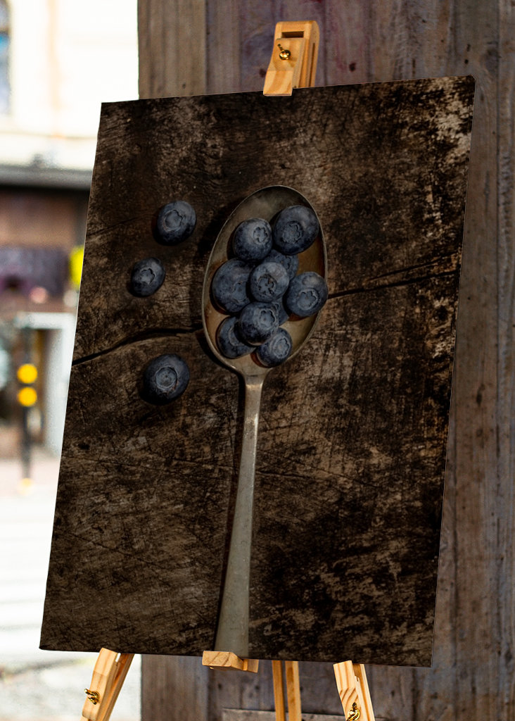 Spoon & Blueberries 1800