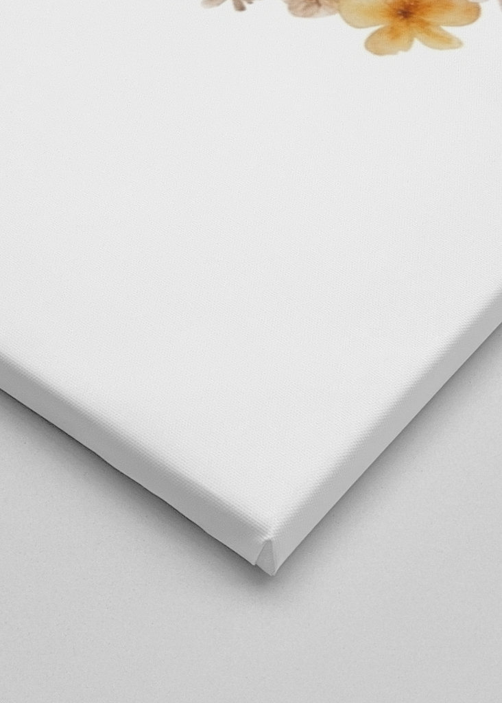 Kanin i en blomstereng 2