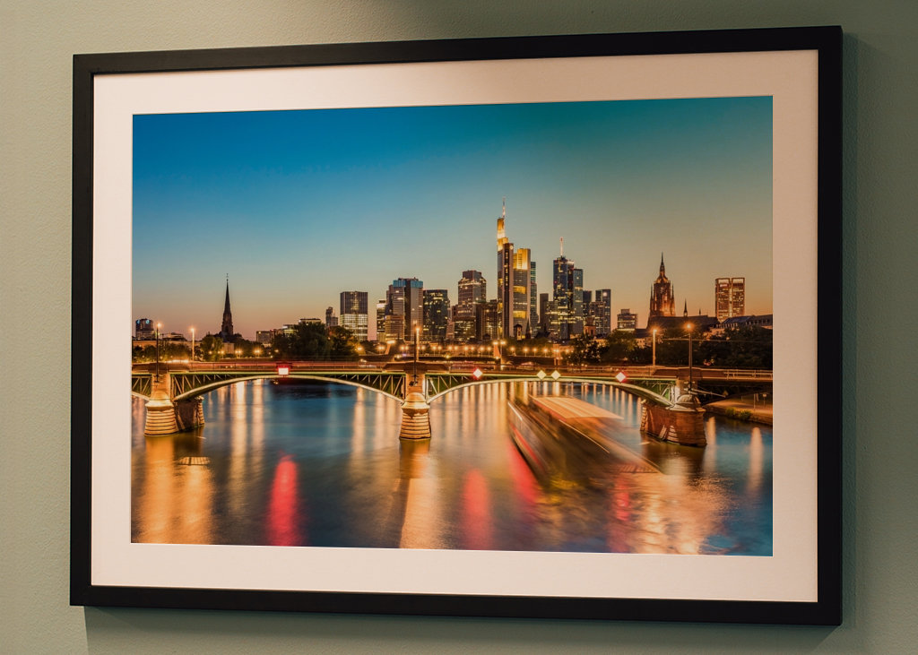 Skyline Frankfurt bei Nacht 