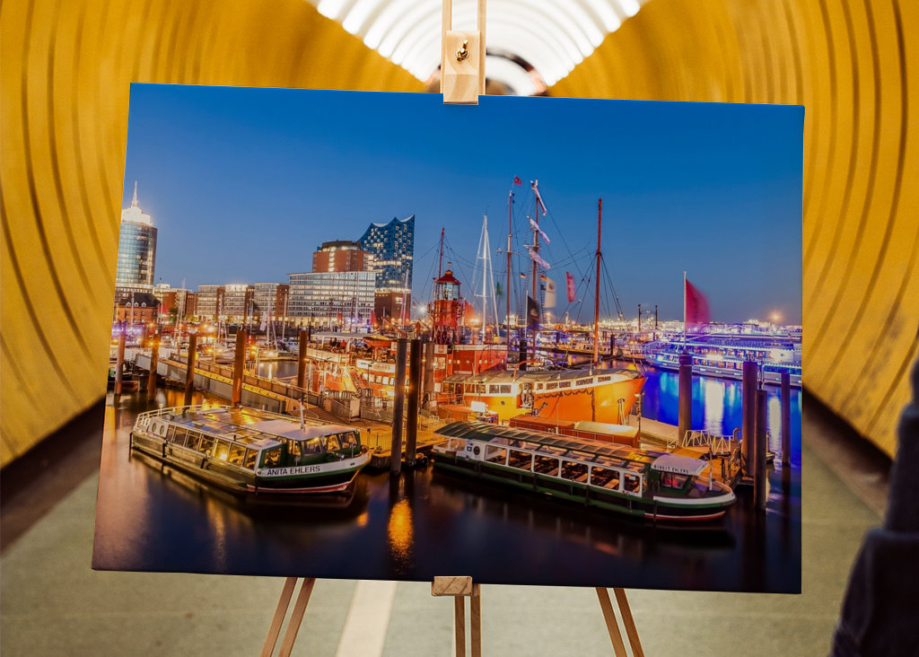 Hamburger Hafen bei Nacht