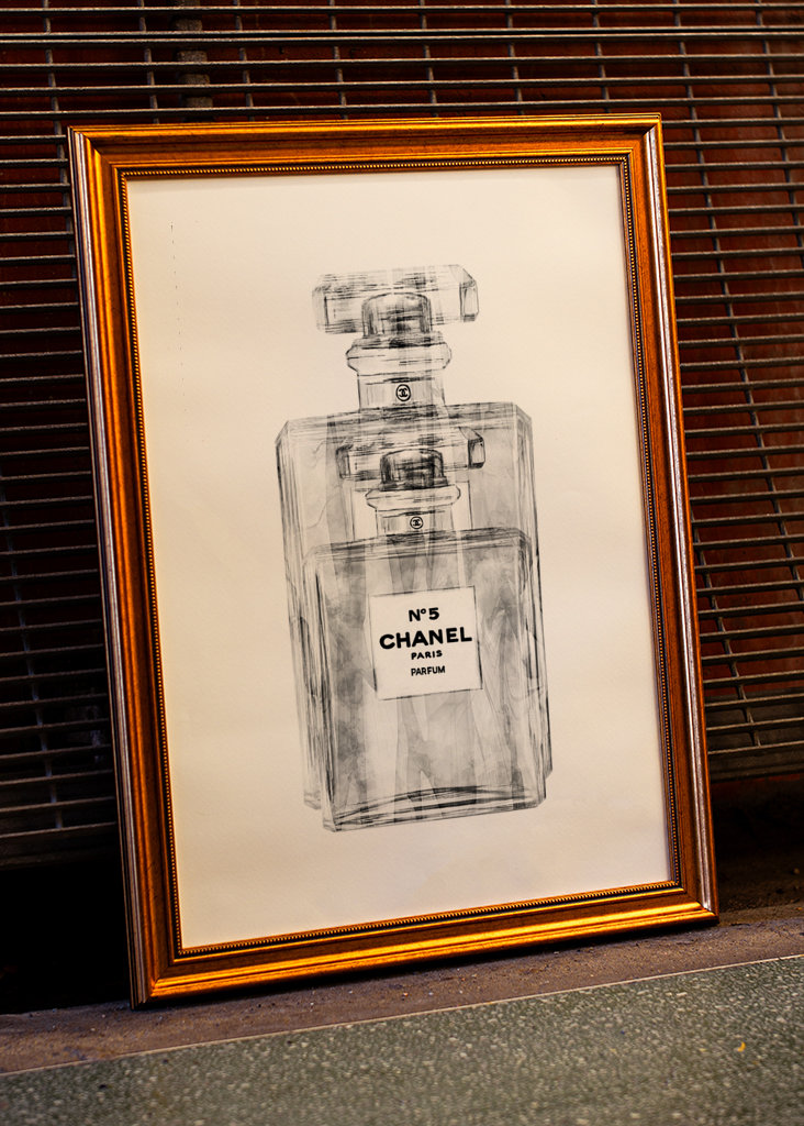 Chanel No 5 Perfume posters & art prints door Sannel Larson - Printler