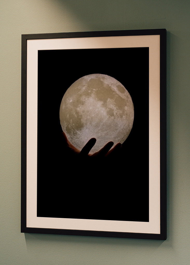 I've got the moon in my hands