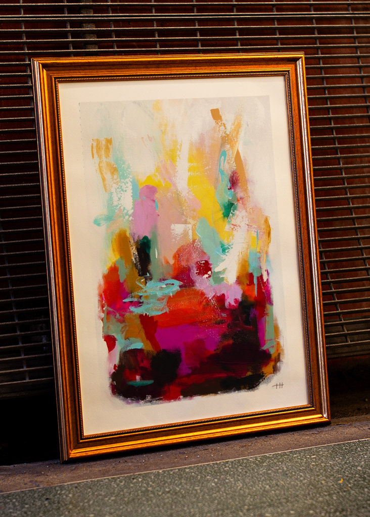 Stiger til anledningen