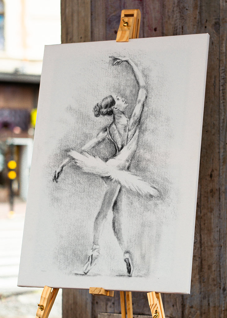 Ballerina pencil drawing 