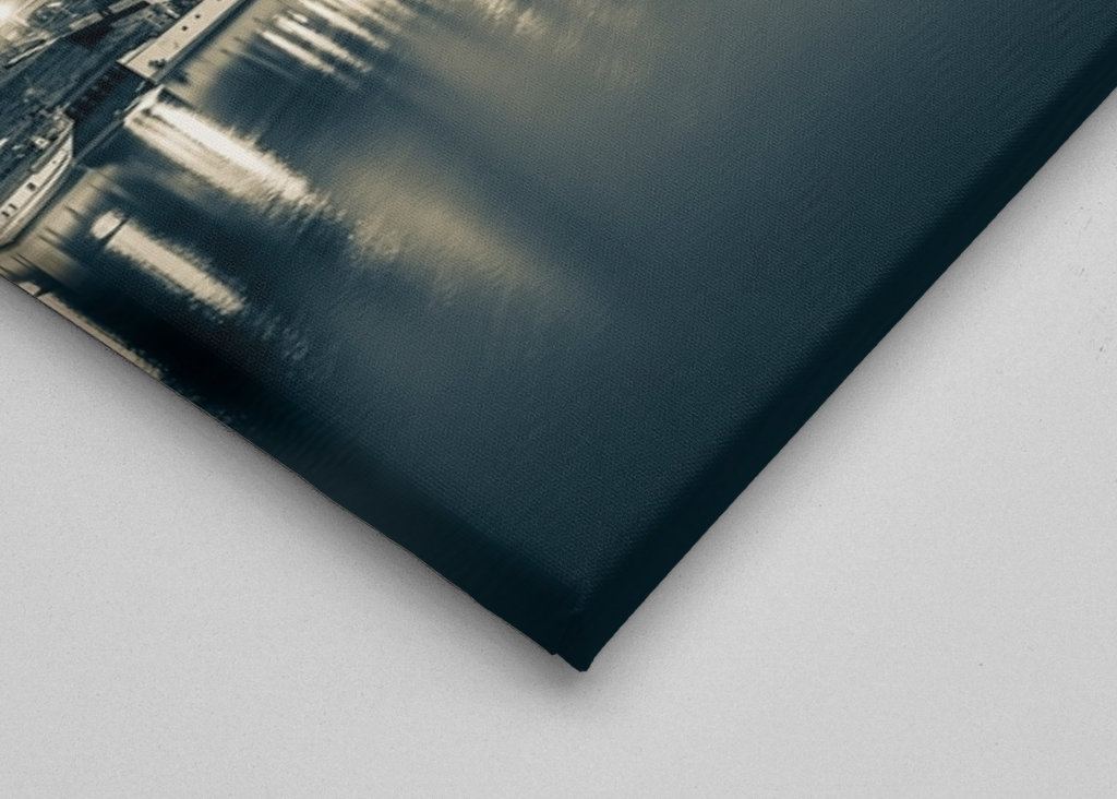 Dresden at night - monochrome