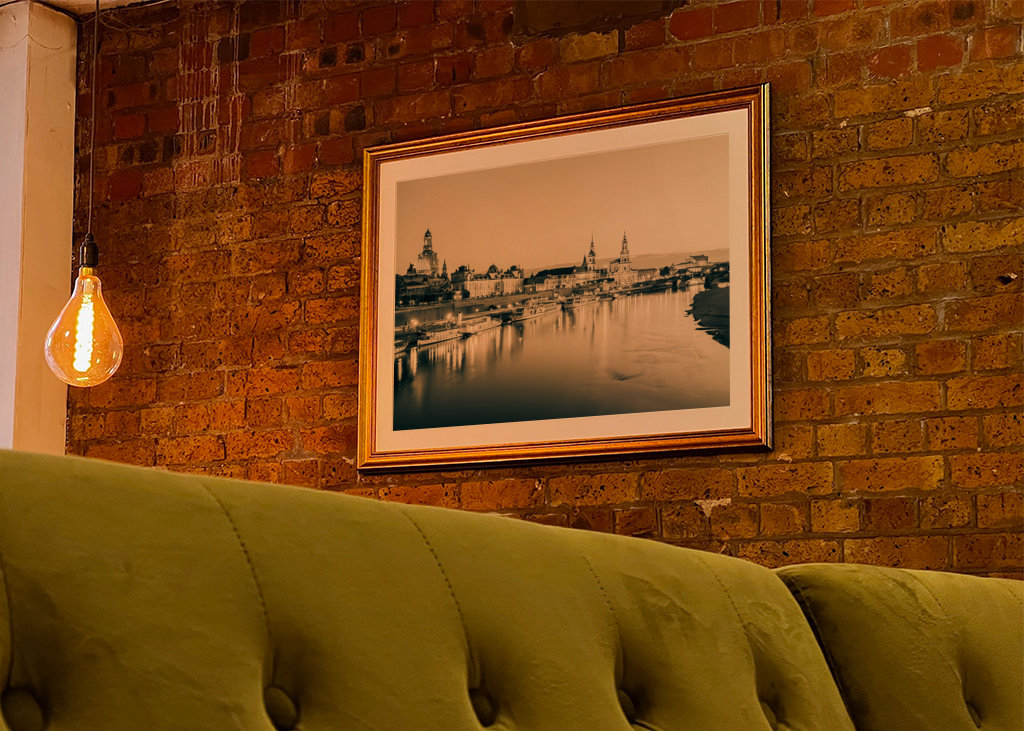 Dresden at night - monochrome