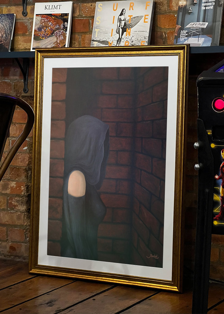 Mysteriöse Kapuzengestalt