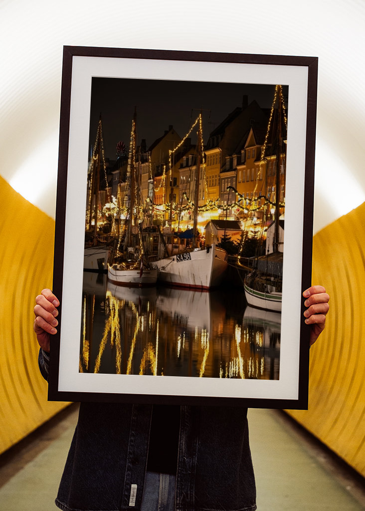  Christmas lights in Nyhavn