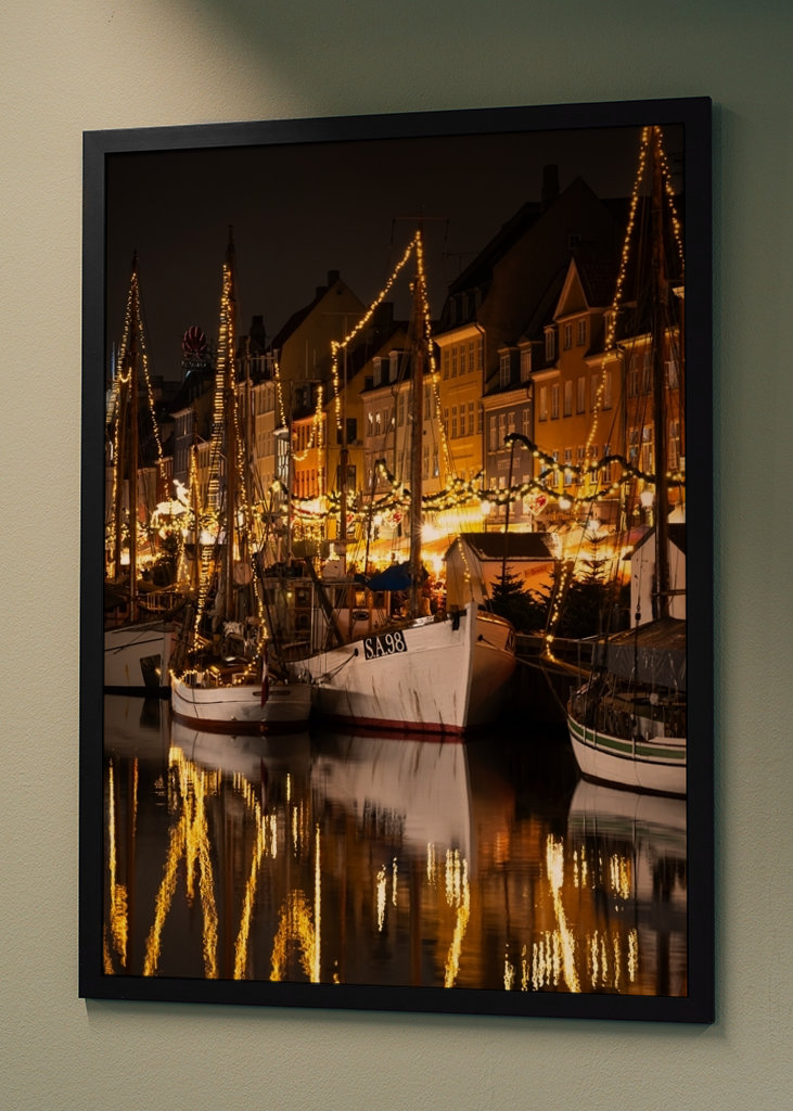  Christmas lights in Nyhavn