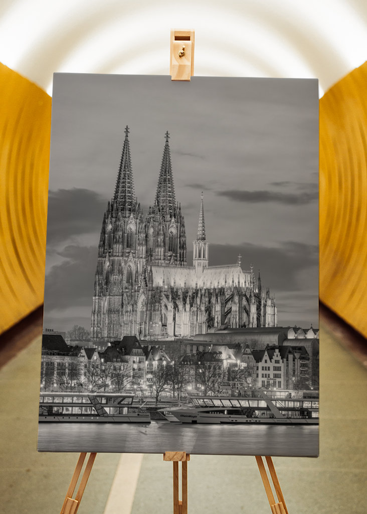 Catedral de Colonia en blanco y negro