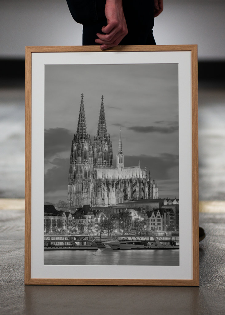 Catedral de Colonia en blanco y negro