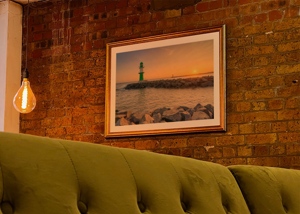 Warnemünde pier light